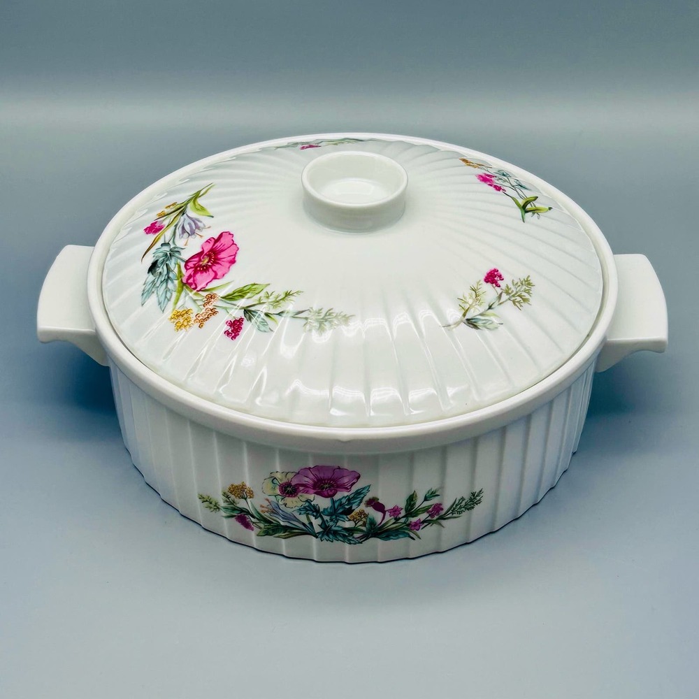Heritage Porcelain Ovenware Floral Design Video Covered Casserole Dish